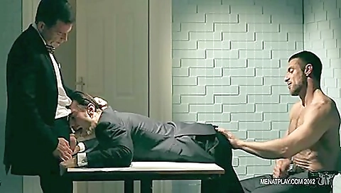 Horny slut takes on the beach