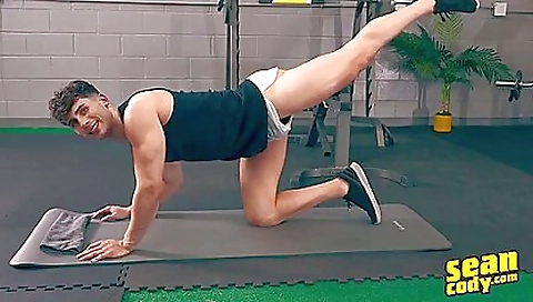 Hot wife's first time in front of me