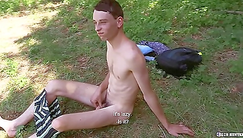 Maskeduch face and fucked by her boyfriend