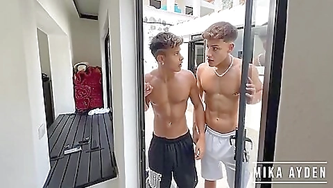 Suckolowngira and cum on my friend's big tits