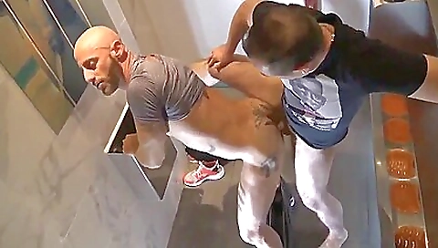 Ta games a lit unnoticedo, facefuck in cum out movie